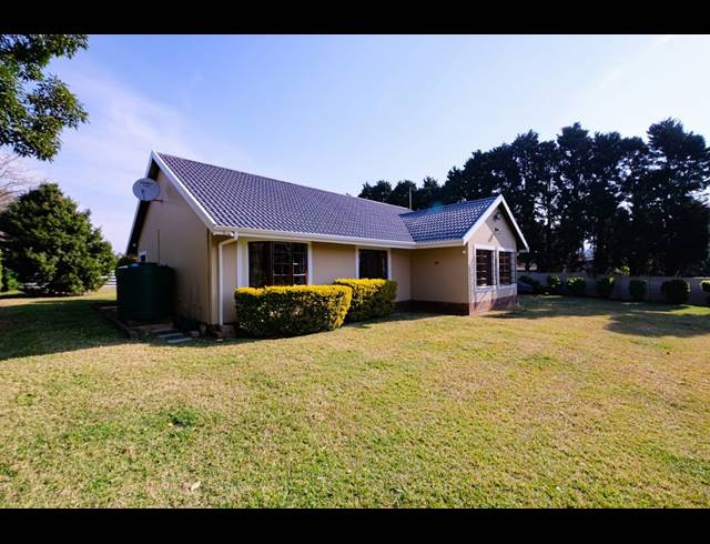 3 BEDROOM HOUSE FOR SALE IN WORLDS VIEW